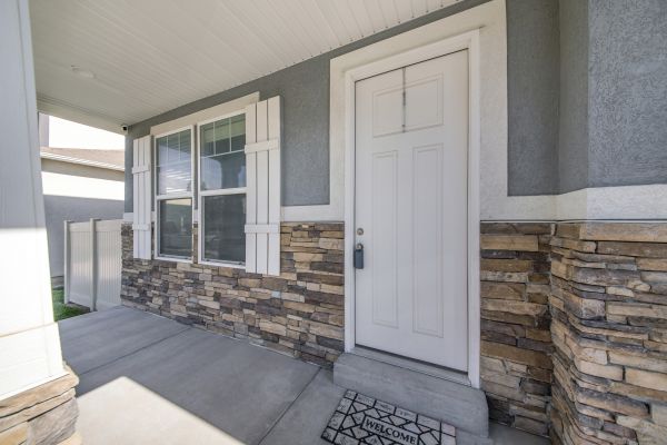 Thin Stone Veneer Installation in South Zanesville