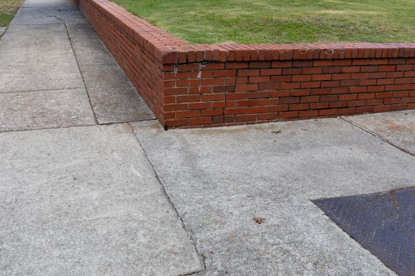 Brick Retaining Wall Repair in South Zanesville